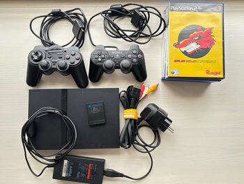 PlayStation 2 Slimline, Juodas + 2 pulteliai, 5 žaidimai, 8mb kortelė.