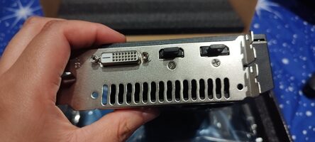 RX 580 8GB DDR5 Miller