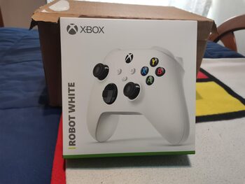 Mando Xbox Series X|S BLANCO (PRECINTADO) compatible con Xbox One, Pc y Móvil