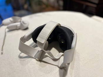 Su žaidimais! Meta Quest 3 128GB Oculus VR + Garantija 16 men.