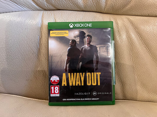 A Way Out Xbox One