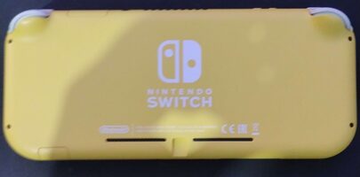 Nintendo Switch Lite, Yellow, 32GB