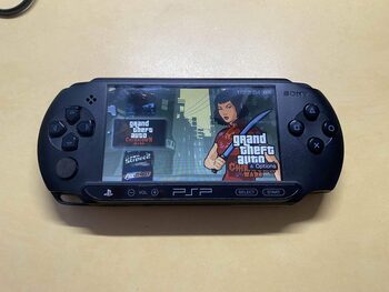 Psp Street (E1000), atrištas, su 64GB kortele