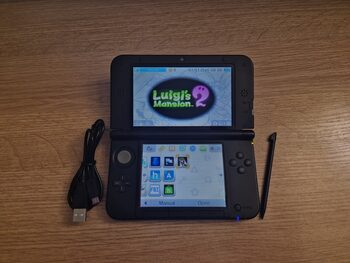 Atrištas (modded) Nintendo 3DS XL, Black & Silver