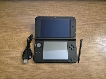 Atrištas (modded) Nintendo 3DS XL, Black & Silver