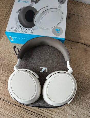 Sennheiser momentum 4 wirreles 