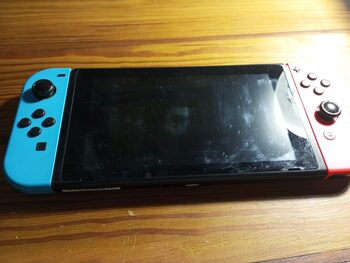 Nintendo Switch prácticamente nueva for sale