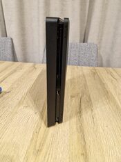 Ps4 slim 1TB +2 pultai +žaidimai