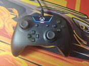 Razer Wolverine Xbox pultelis