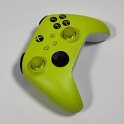 Microsoft Xbox Wireless Controller for Xbox One/Series X/S/PC - Electric Volt