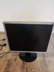 LG Flatron monitorius