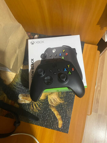 xbox black carbon pultas