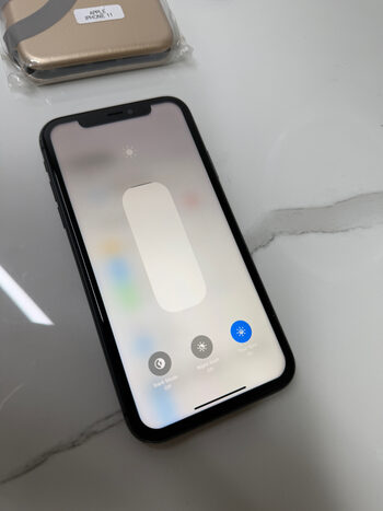 Get Apple iPhone 11 64GB Black