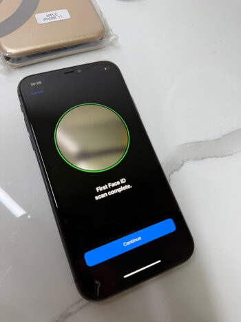Redeem Apple iPhone 11 64GB Black