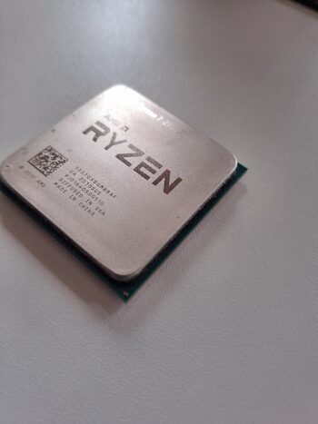 AMD Ryzen 7 2700X 3.7-4.3 GHz AM4 8-Core CPU