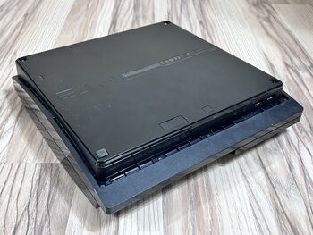 PS3 SLIM 160 GB (atrištas) + 2 Pulteliai + PlayStation Move + 13 Žaidimų for sale