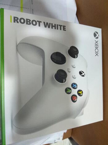 Mando Robot White Xbox Series S/X
