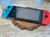 Nintendo Switch excelente estado y protector de pantalla