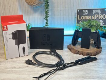 Nintendo Switch excelente estado y protector de pantalla for sale