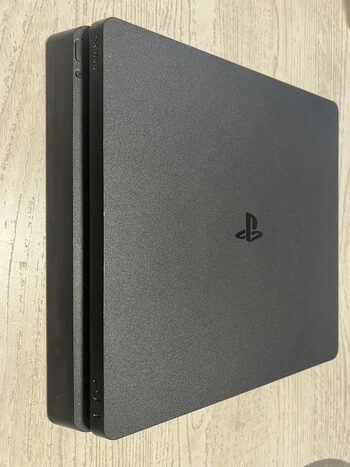 PlayStation 4, Black, 500GB