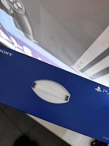 PlayStation 5, Black & White, 825GB