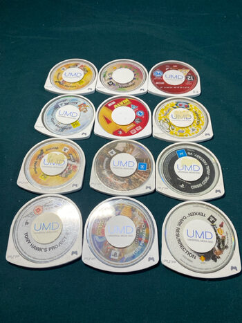 Psp 1003 su priedais ir zaidimais