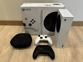 Xbox Series S + Elite Series 2 pultas