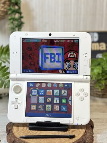 3DS XL 32gb + FBI + HShop for sale