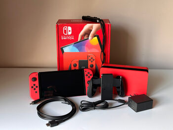 Nintendo Switch OLED Mario Red Edition su garantija