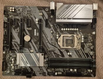 Gigabyte Z390 D Intel Z390 ATX DDR4 LGA1151 3 x PCI-E x16 Slots Motherboard