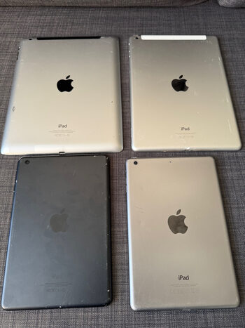 Apple iPad Wi-Fi 64GB