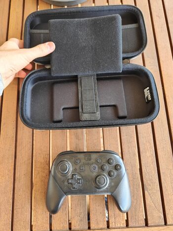 Mando Pro Controller Original + Funda Rígida Nintendo Switch  for sale