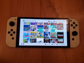 Redeem Nintendo switch oled + 70 juegos