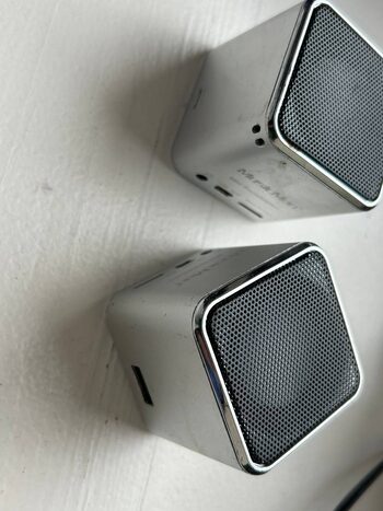 MusicMan minisoundstation speakers