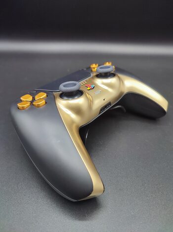 Mando PS5 COMPETITIVO Black & Metal Oro