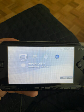 PSP 1004 + juegos