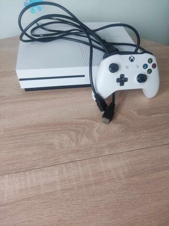 Get Xbox One S, White, 500GB ir Xbox Kinecrlt Camera (2 nuotrauka) ir Minecraft: Story Mode