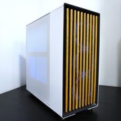 Ryzen 7 7800X3D B650 WiFi 32GB DDR5 1TB NVMe SSD RX 9070 GAMING OC 16GB