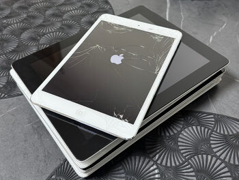 Apple iPad 6 vnt Veikiantis 