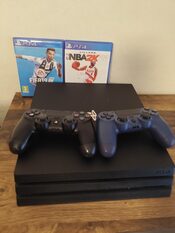 PlayStation 4, Black, 1TB