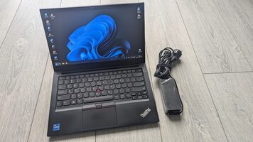 Lenovo Thinkpad E14 Intel i7-1165G7 Intel Iris Xe G7 80 EU / 8GB DDR4 / 256GB NVME / 45 Wh / Wi-Fi 6 AX200 / Black