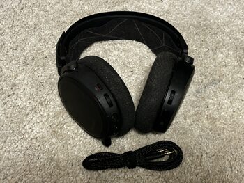 Steelseries Arctis 5 Gaming Headphones for sale