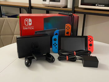 Nintendo Switch V2, 32GB, Neon (23)