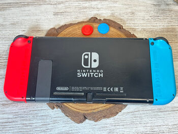 Nintendo Switch con accesorios 