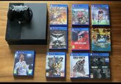 PlayStation 4 con juegos y mando