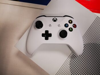 Xbox One S 1tb konsolė su Fortnite ir Fifa