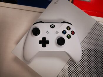 Get Xbox One S 1tb konsolė su Fortnite ir Fifa