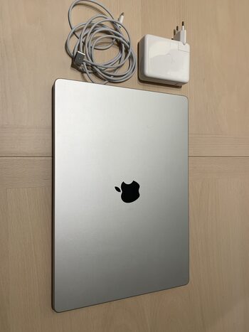 Macbook Pro 16" M1 (2021) 32Gb Ram, 512Gb SSD