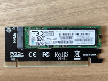 NVMe SSD 256GB su PCIe adapteriu