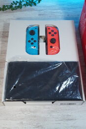 OLED + Pokemon Arceus + Crash Bandicoot 4 + fc 24Nintendo Switch